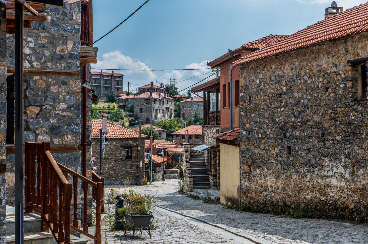 picturesque villages near thessaloniki-agios Athanasios-alpha drive