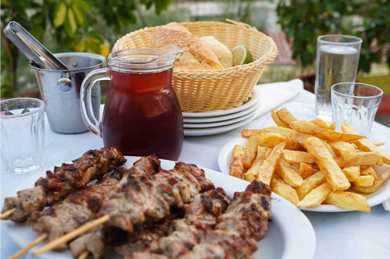 restaurants with a view thessaloniki-meat restaurants- Alpha Drive